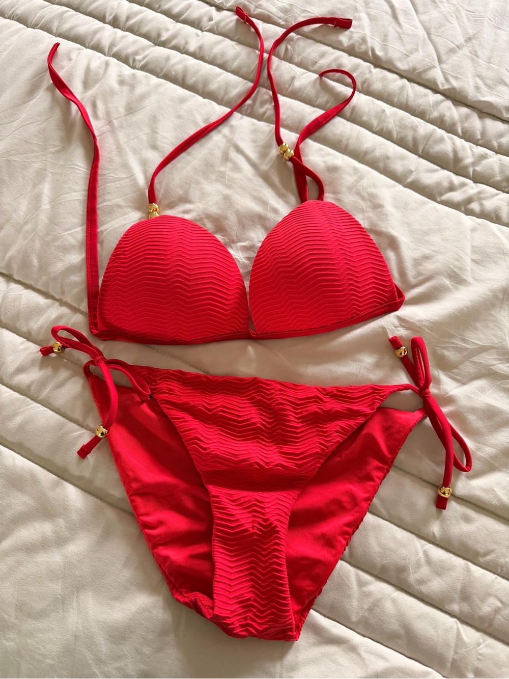Women’s Red Textured Tie-Side Bikini Set